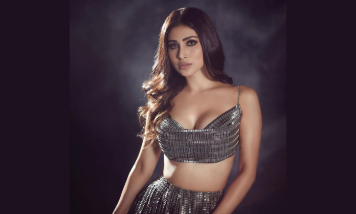 Mouni Roy Wiki, Biography, Instagram, Movies and TV Shows, Hot Web Series, Age, Net worth