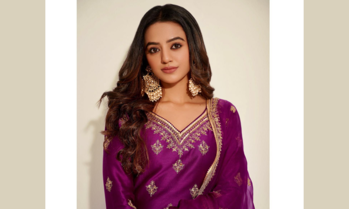 Helly Shah Wiki, Biography, Height, Figure, Instagram, Movies and TV Shows, Hot Web Series, Affairs, Age, Net Worth